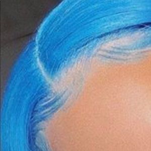 Meet your Posher, Niya